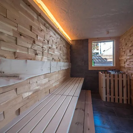 Casa vacanze With Sauna Fügen