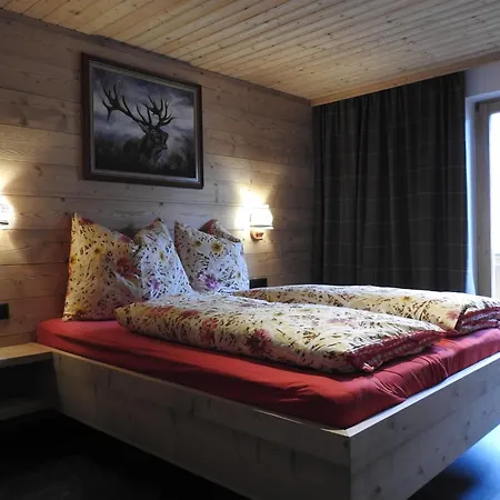With Sauna *
