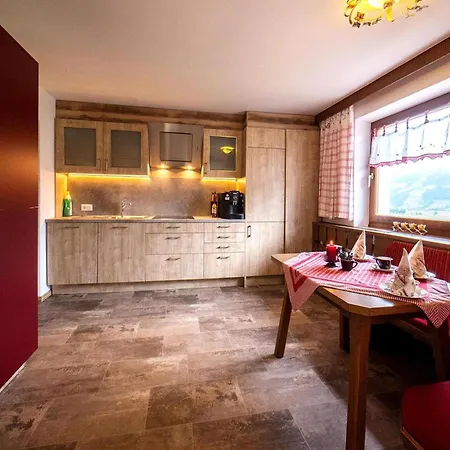 In Near Spieljoch Lift 度假居 *